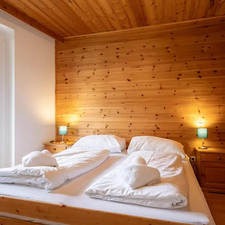 Appartementanlage Thermenblick Ski In & Ski Out Bad Kleinkirchheim Exterior photo
