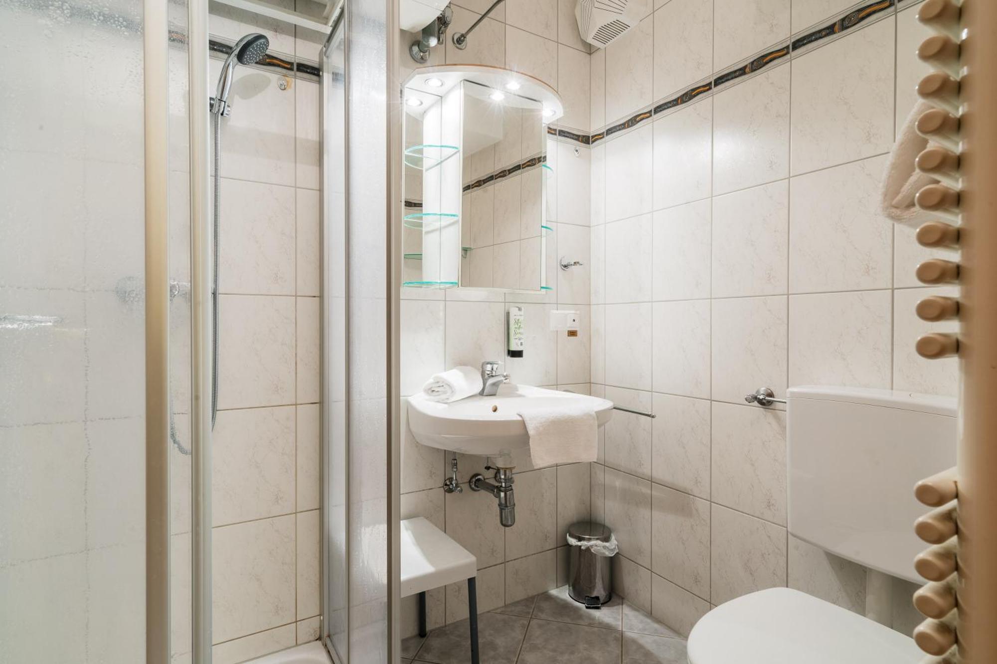 Appartementanlage Thermenblick In & Out *