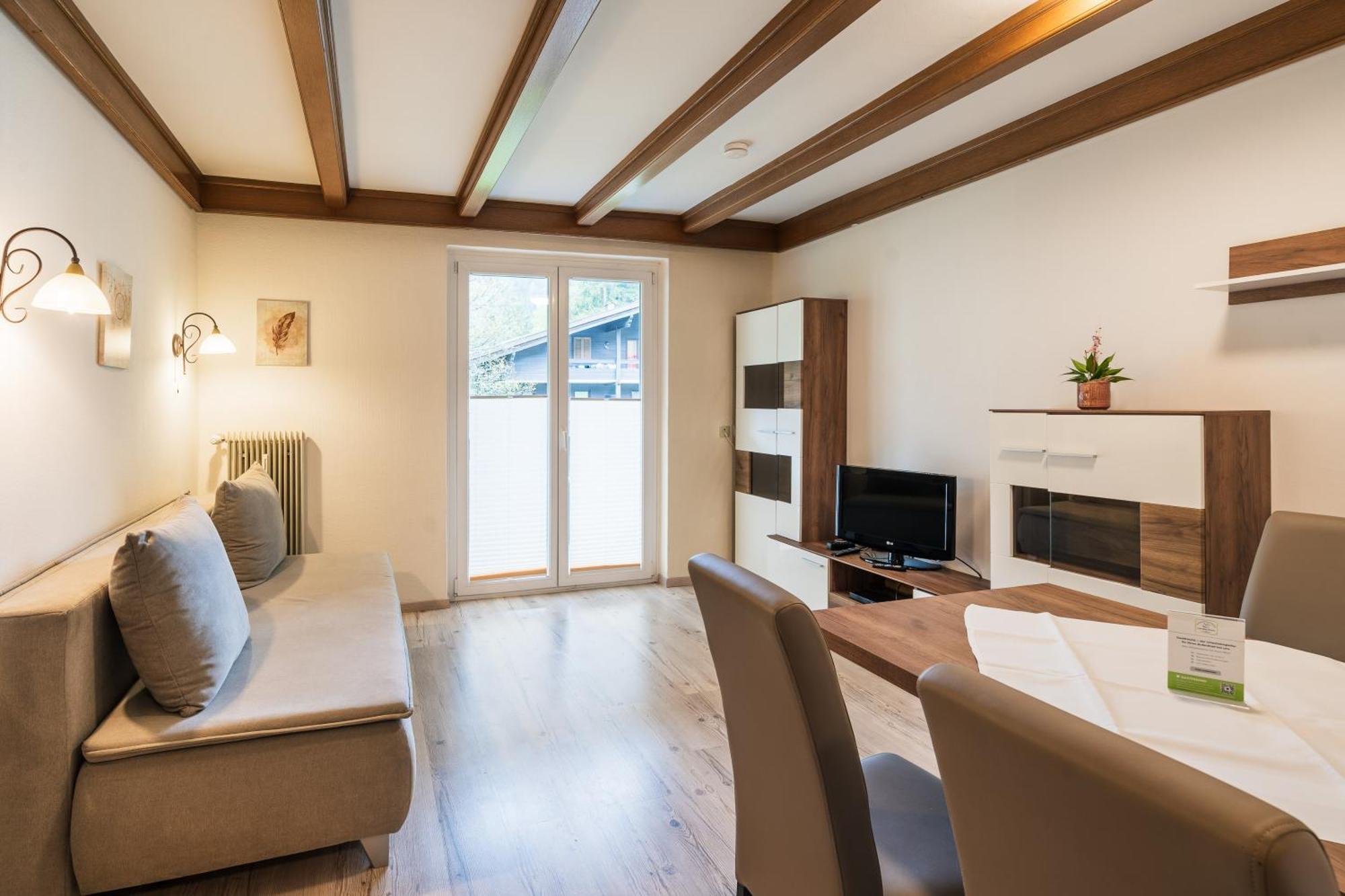 Appartementanlage Thermenblick In & Out Bad Kleinkirchheim