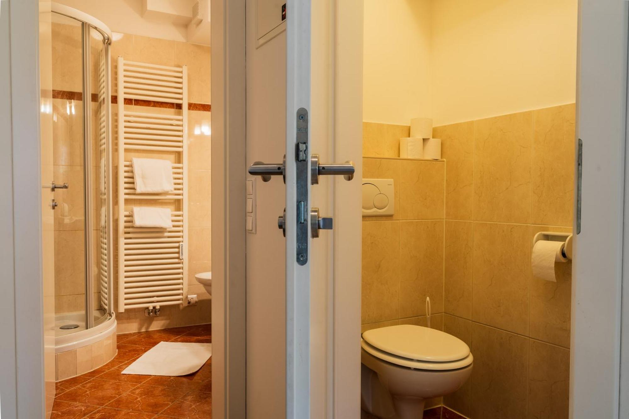 Appartementanlage Thermenblick In & Out Apartment *