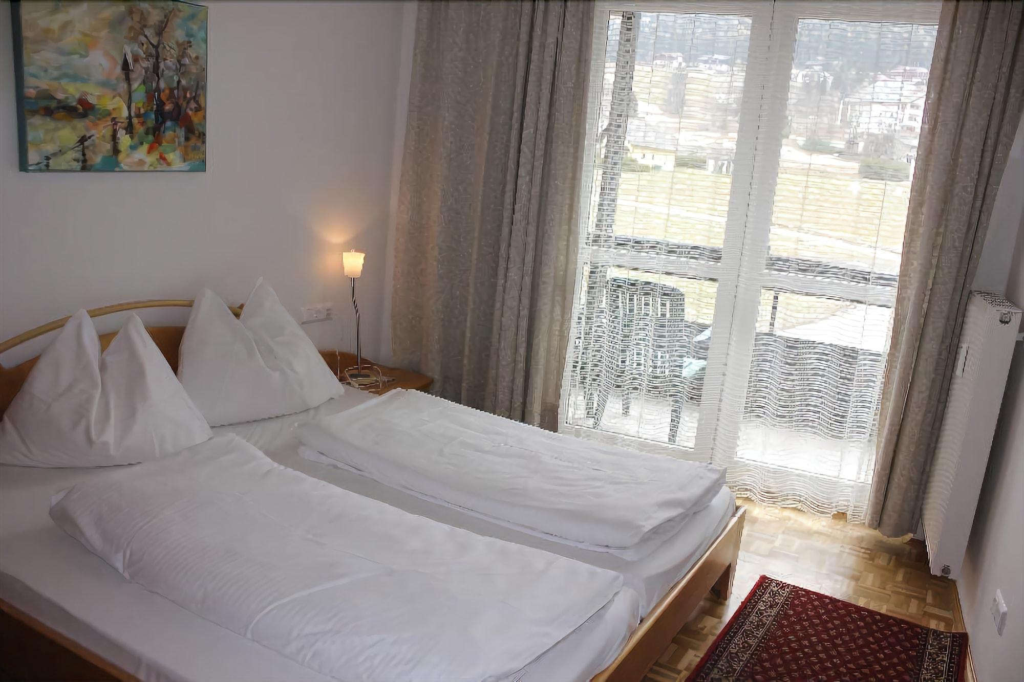 Appartementanlage Thermenblick In & Out Apartment Bad Kleinkirchheim